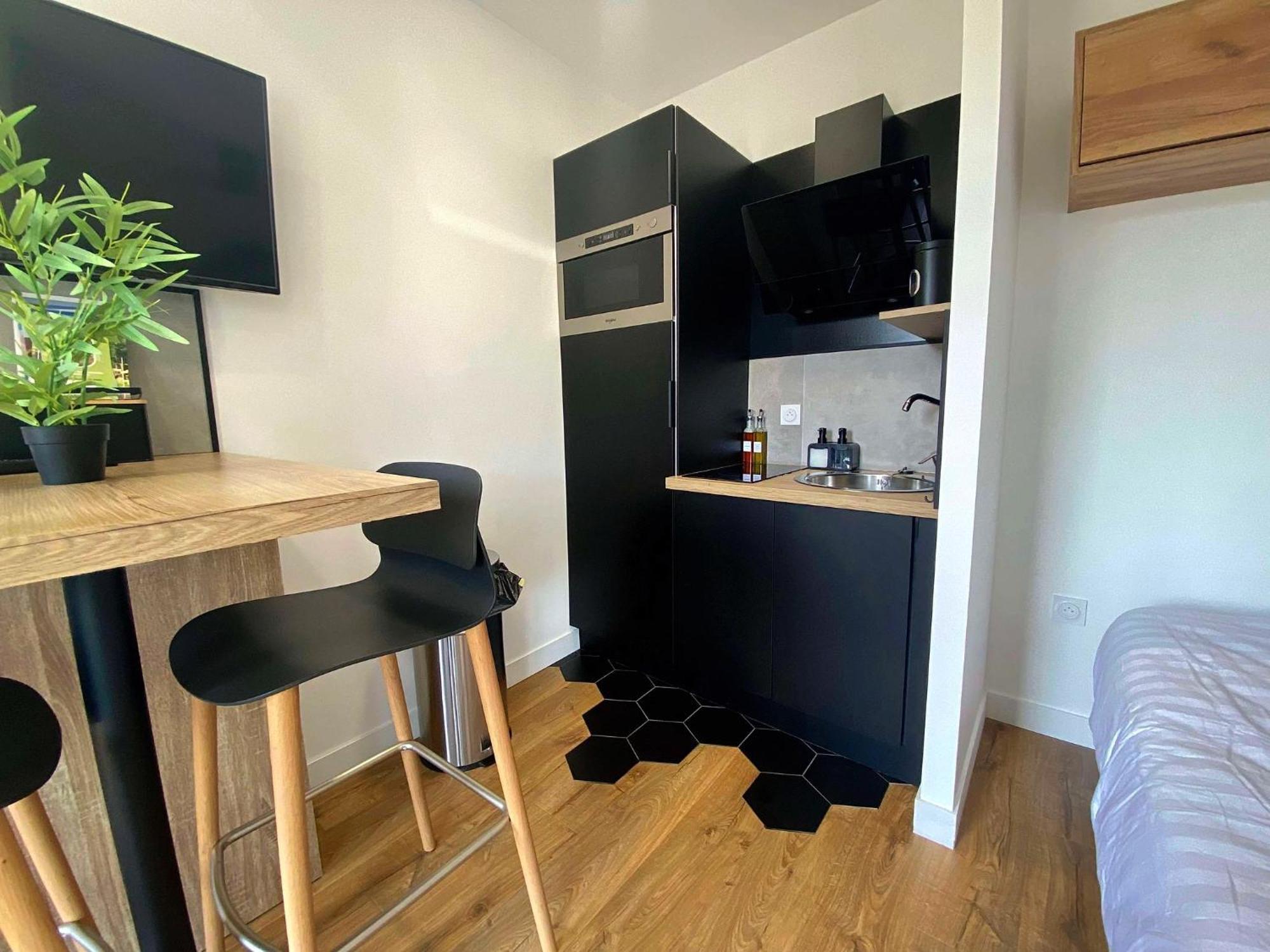 Studio Premium, A 50M Du Lac D'Ardres Avec Terrasse Ngoại thất bức ảnh